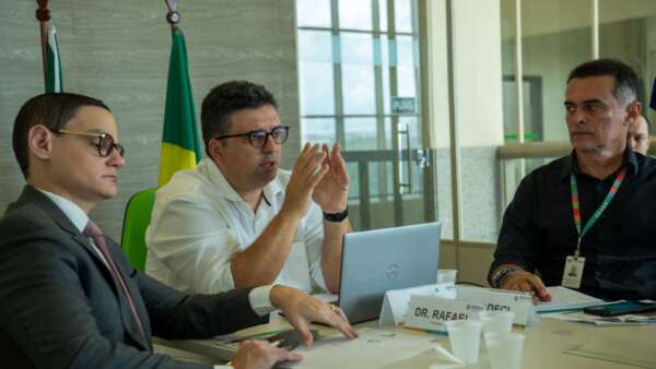 SDE, Fiocruz e outras instituições cearenses alinham tratativas para implantação do Distrito de Inovação e Saúde no Ceará