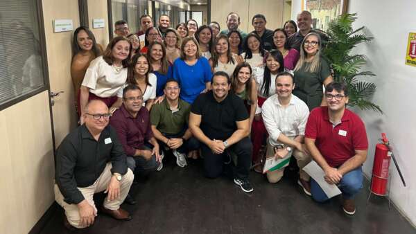 Seduc dá sequência a reuniões com diretores escolares da capital para diálogo sobre gestão