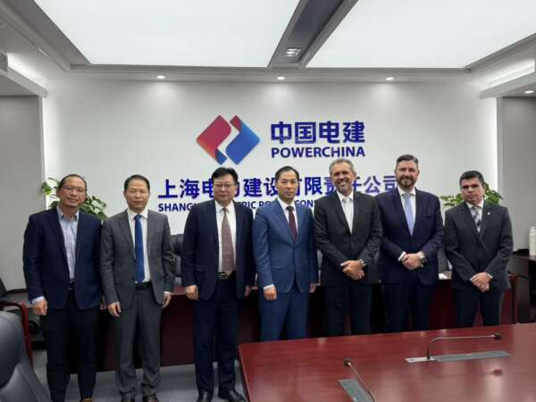 Em missão na China, governador busca ampliar investimentos no Ceará