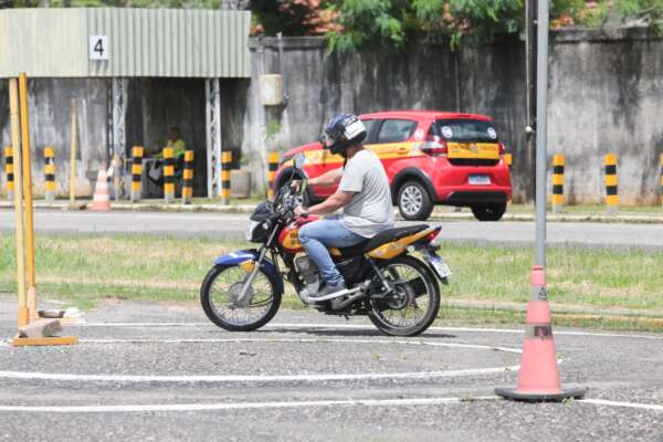 Detran-CE atende candidatos do programa CNH Popular em cinco cidades do Cariri a partir desta segunda (28)