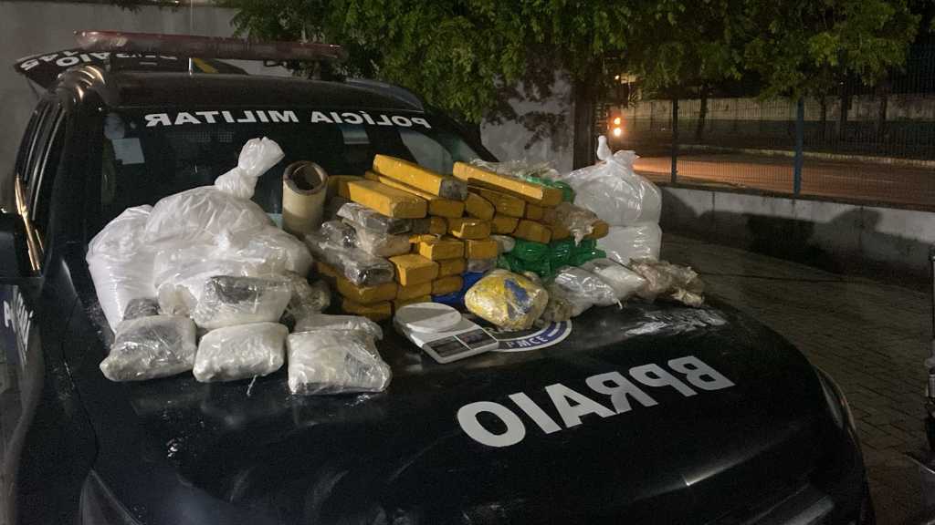 CPRaio apreende mais de 60 kg de drogas no bairro José de Alencar, em Fortaleza