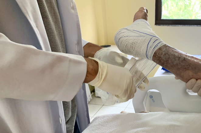 Prevenção e tratamento da lesão por pressão passa por equipe multidisciplinar na CCC