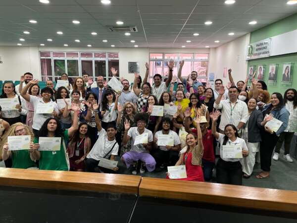 Participantes do Curso de Justiça Restaurativa e Construção de Paz receberam certificados nesta terça-feira (6)