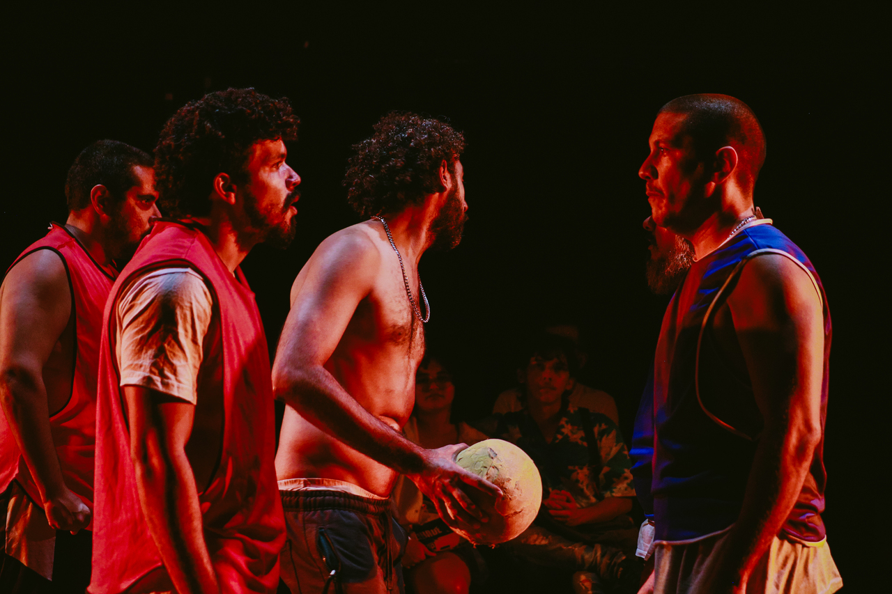 Espetáculo Salmo 91 segue em cartaz no Dragão do Mar com novas sessões aos fins de semana