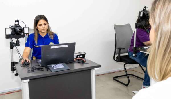 Mundo SSPDS: Pefoce recebe população para emissão de CIN no Cisp