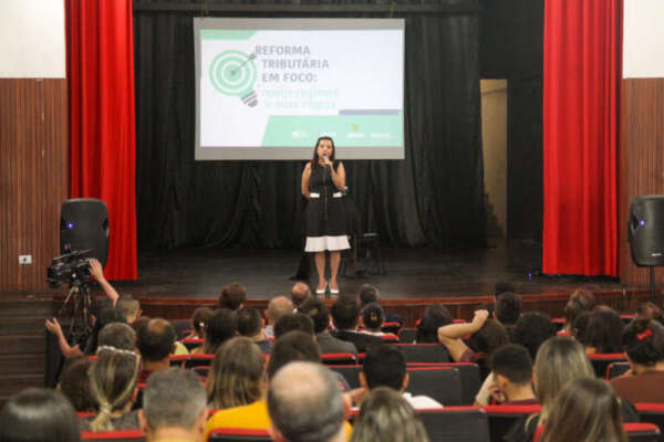 Do sertão ao litoral, Sefaz-CE promove seminários sobre regimes tributários da reforma