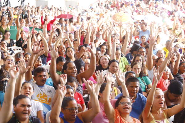 Em Fortaleza, mais de 7 mil pessoas recebem o cartão Ceará Sem Fome