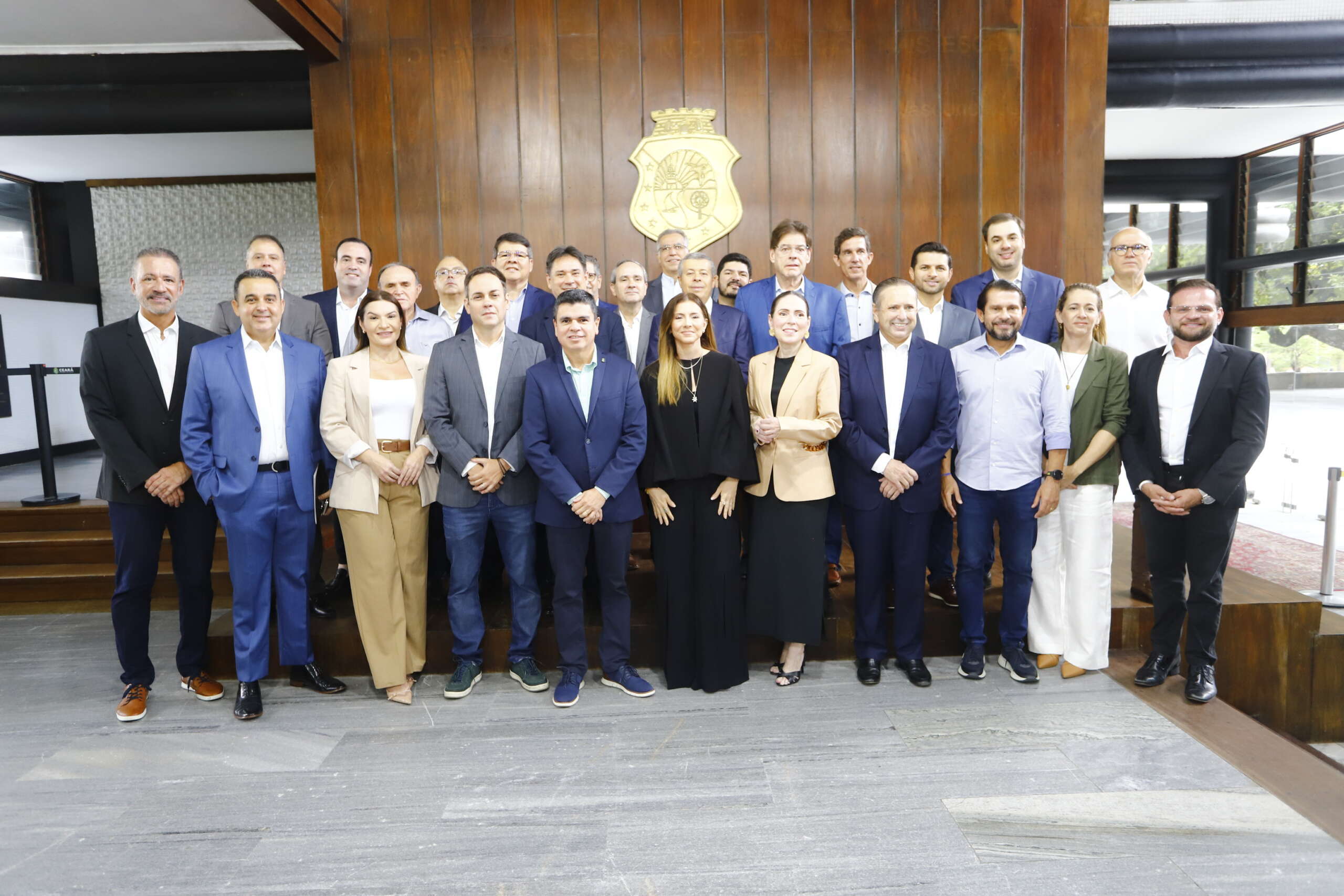 Governo do Ceará apresenta cenário econômico a empresários do Lide