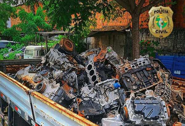 PCCE fecha sucata clandestina, prende suspeito e apreende 30 motores de origem criminosa
