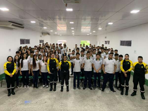 Detran-CE realiza ações alusivas ao Maio Amarelo nas cidades de Itapipoca e Milagres