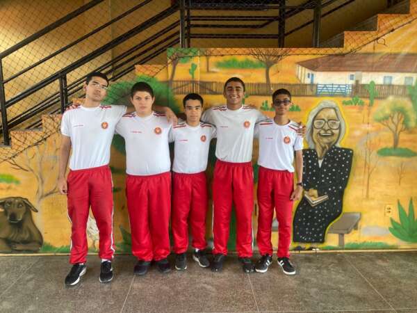 Alunos do CMCB são agraciados com medalhas da Olimpíada Brasileira de Física das Escolas Públicas