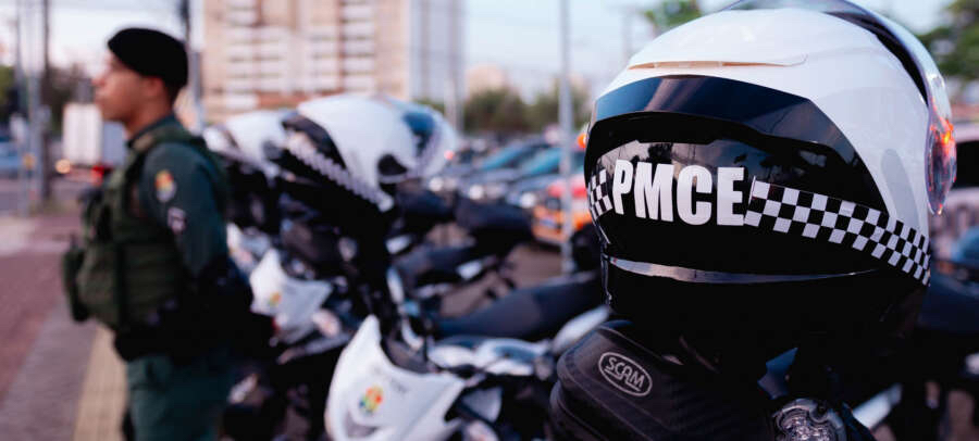 Polícia Militar salva criança engasgada no Álvaro Weyne