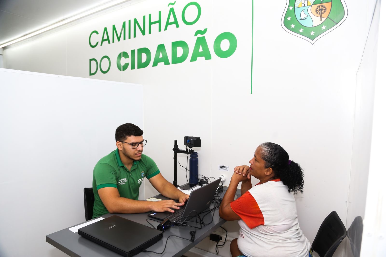 Caminhão do Cidadão leva serviços a Fortaleza e interior