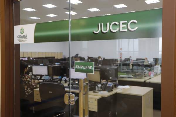 Jucec celebra 149 anos de história e inovação no registro empresarial cearense