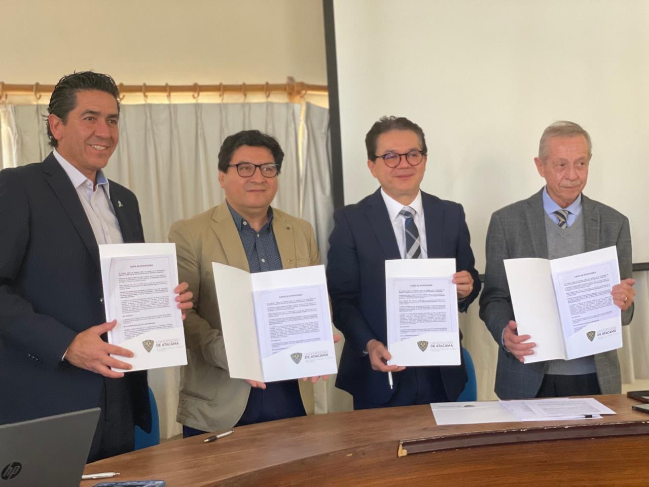 Cagece assina Carta de Intenção com instituições chilenas para troca de experiências em saneamento