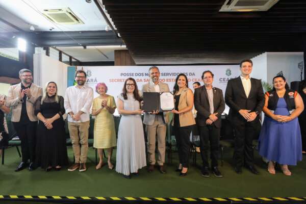 197 novos servidores tomam posse para reforçar a rede estadual de saúde