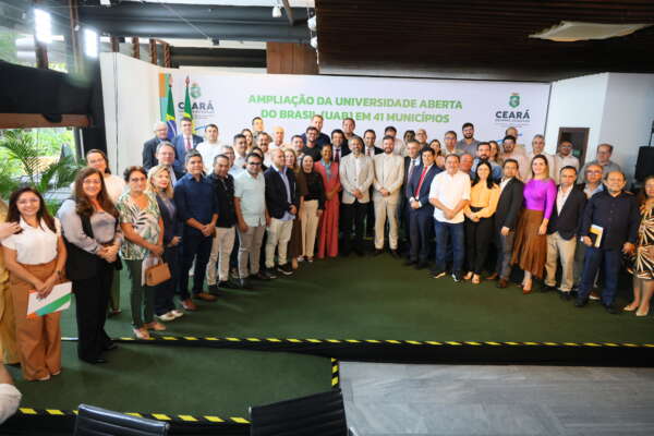 Ceará pode contar com 153 polos da Universidade Aberta do Brasil para ampliar acesso ao ensino superior