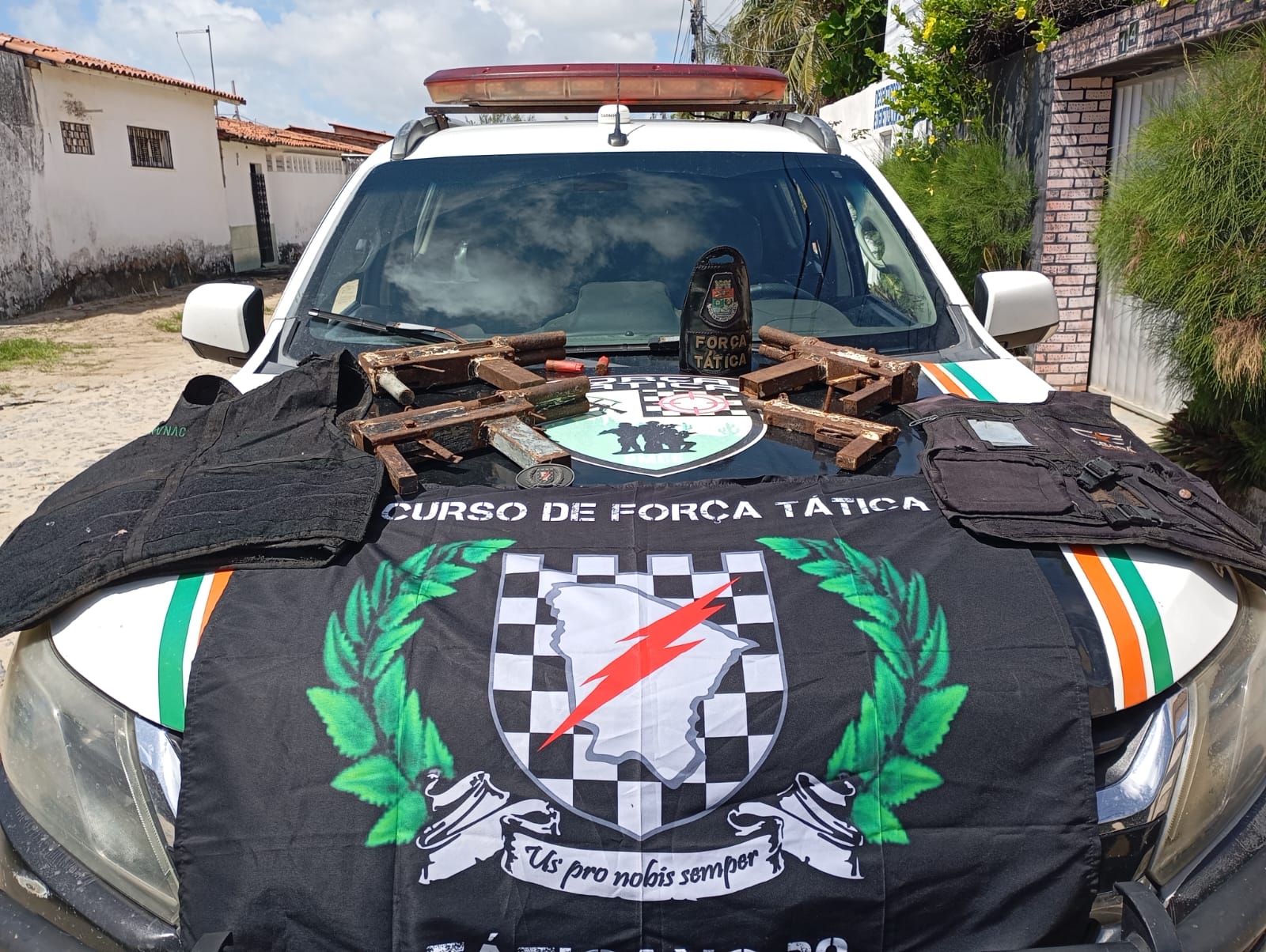 Ação da PMCE resulta na apreensão de quatro armas de fogo artesanais na Região Metropolitana de Fortaleza