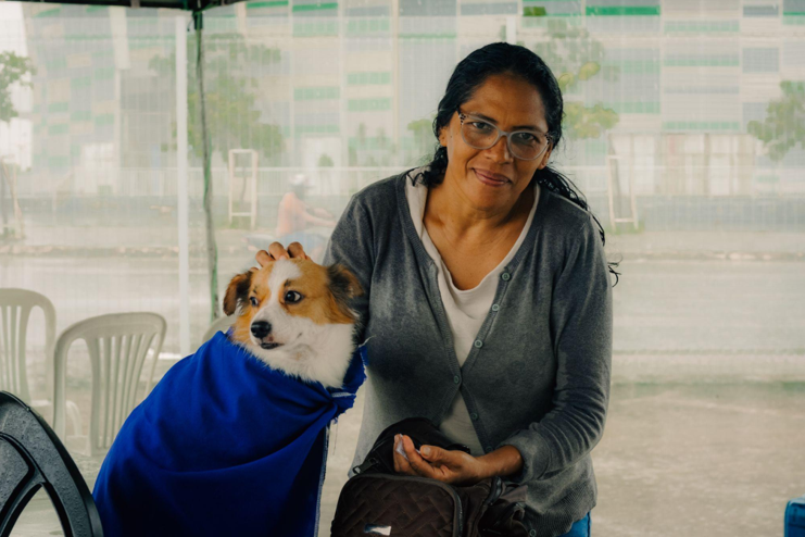 Sábado dedicado ao cuidado e à adoção responsável marca 6 mil castrações do Pet Ceará Móvel