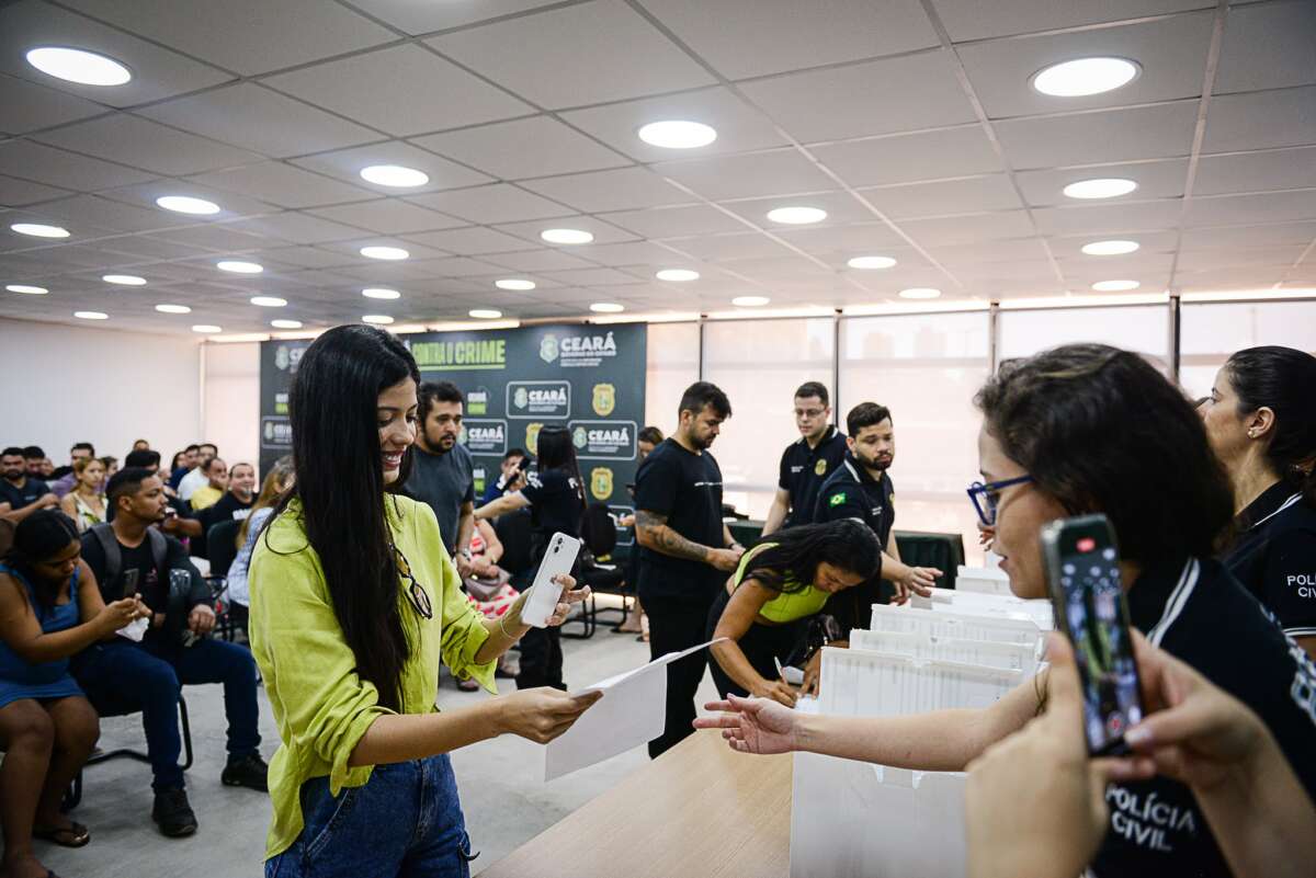 Nos cinco primeiros meses de 2025, crimes de roubos de aparelhos celulares reduzem 27% em Fortaleza e 24,8% no Ceará