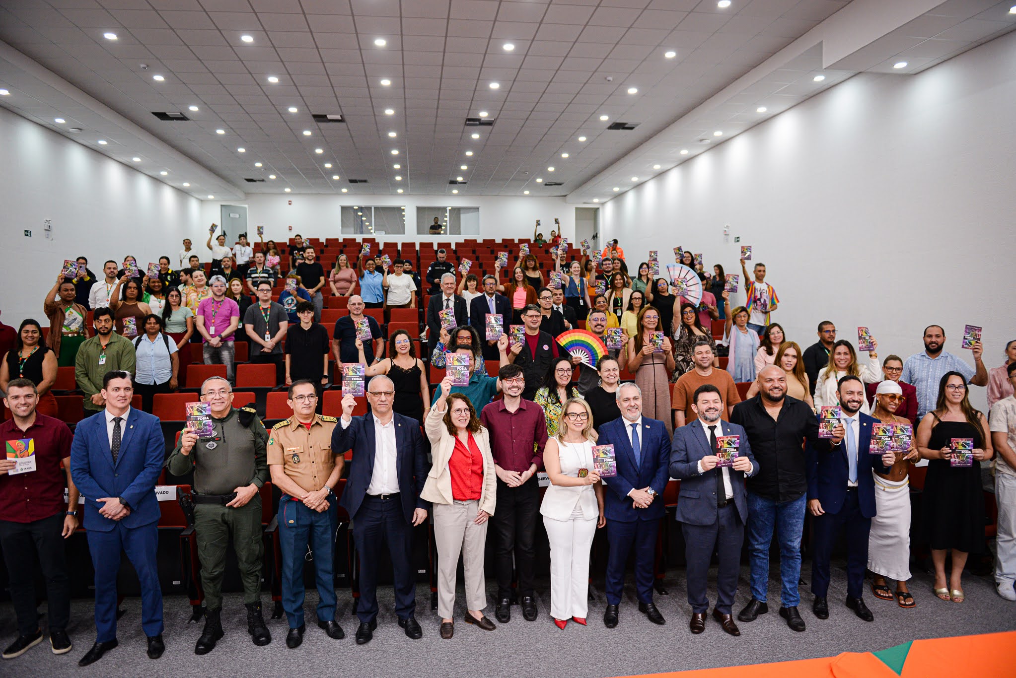 Em solenidade com representantes e militantes da comunidade LGBT, Supesp/SSPDS e Sediv lançam Cartilha de Enfrentamento à LGBTfobia