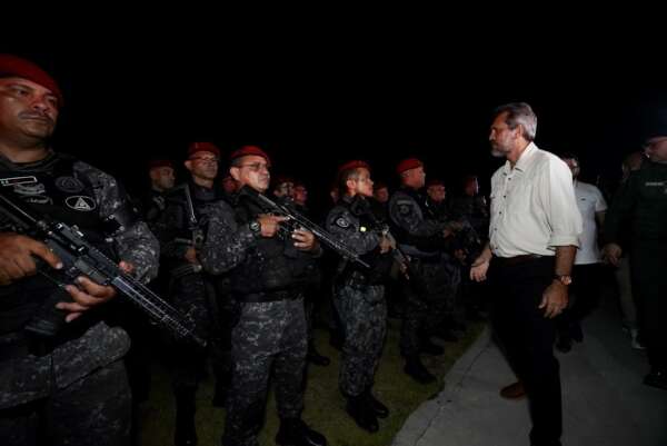 Governo do Ceará inicia Operação Integração Saturação Total com reforço de mais de mil policiais