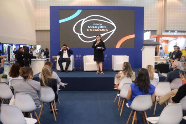 Governo do Ceará anuncia chamamento público para expandir atendimento do Ceará Credi em todo Estado