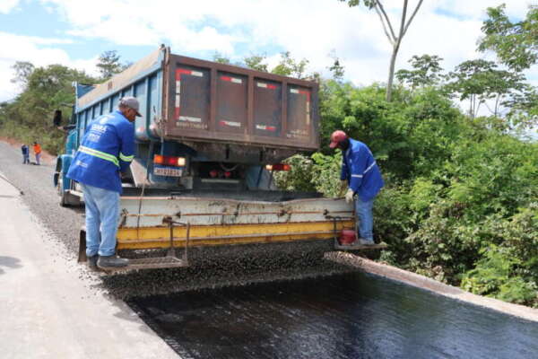 Mais segurança e conforto na estrada: CE-451 recebe melhorias entre Guaiúba e Itacima