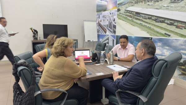 SDE debate com o grupo Mulheres do Brasil projetos de desenvolvimento econômico no Ceará