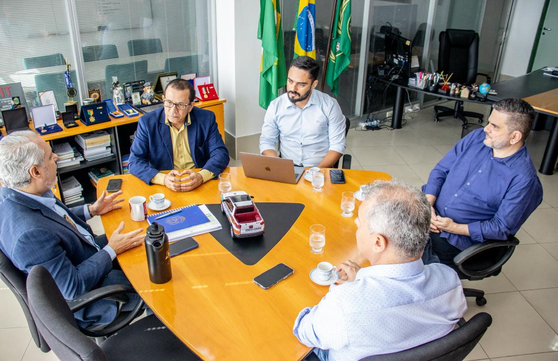 Etice e Pefoce alinham parceria para projetos estratégicos