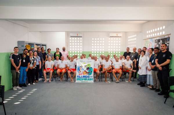 Internos da Escola de Educação Profissional para Pessoas Privadas de Liberdade participam do Festival “Alunos que Inspiram”