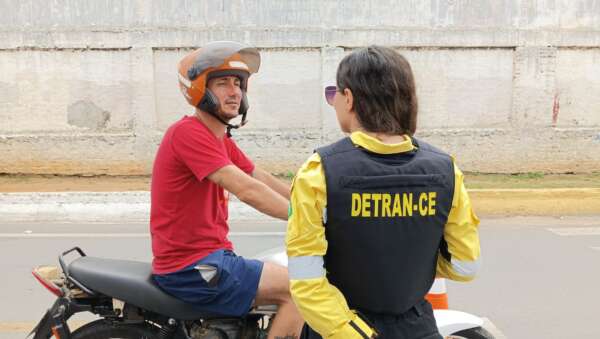 Detran-CE realiza ações e palestras educativas no município de Hidrolândia