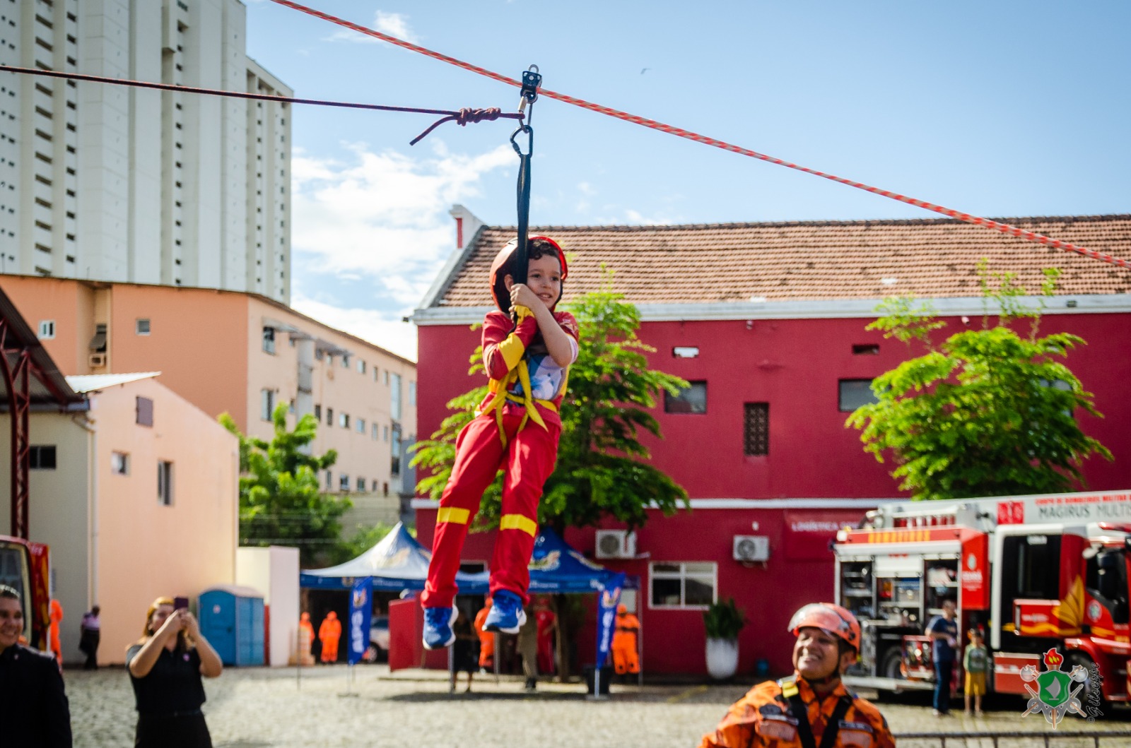 Quartel Central do CBMCE recebe centenas de visitantes em manhã de lazer