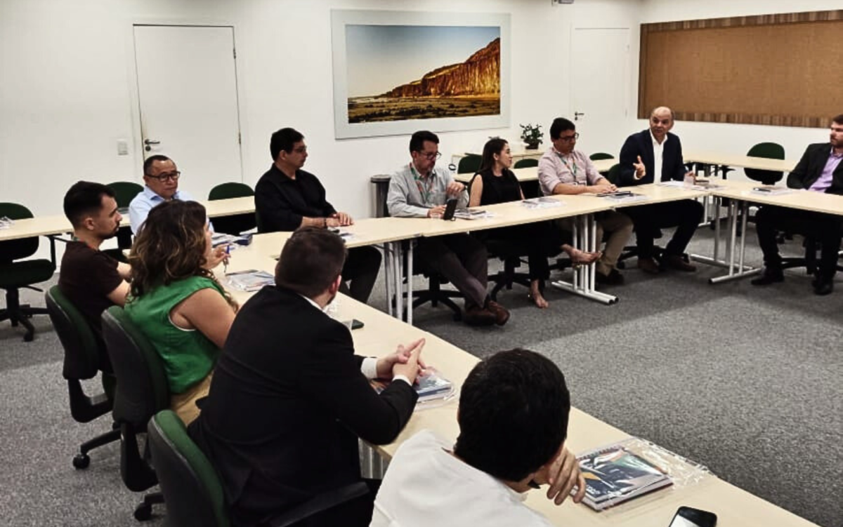 Arce e Cegás reforçam diálogo técnico sobre a regulação do serviço