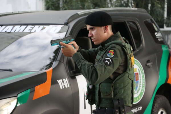 Policiais e guardas municipais participam do Curso de Aperfeiçoamento de Ações Policiais Operacionais Urbanas – Turma VI da Aesp/CE