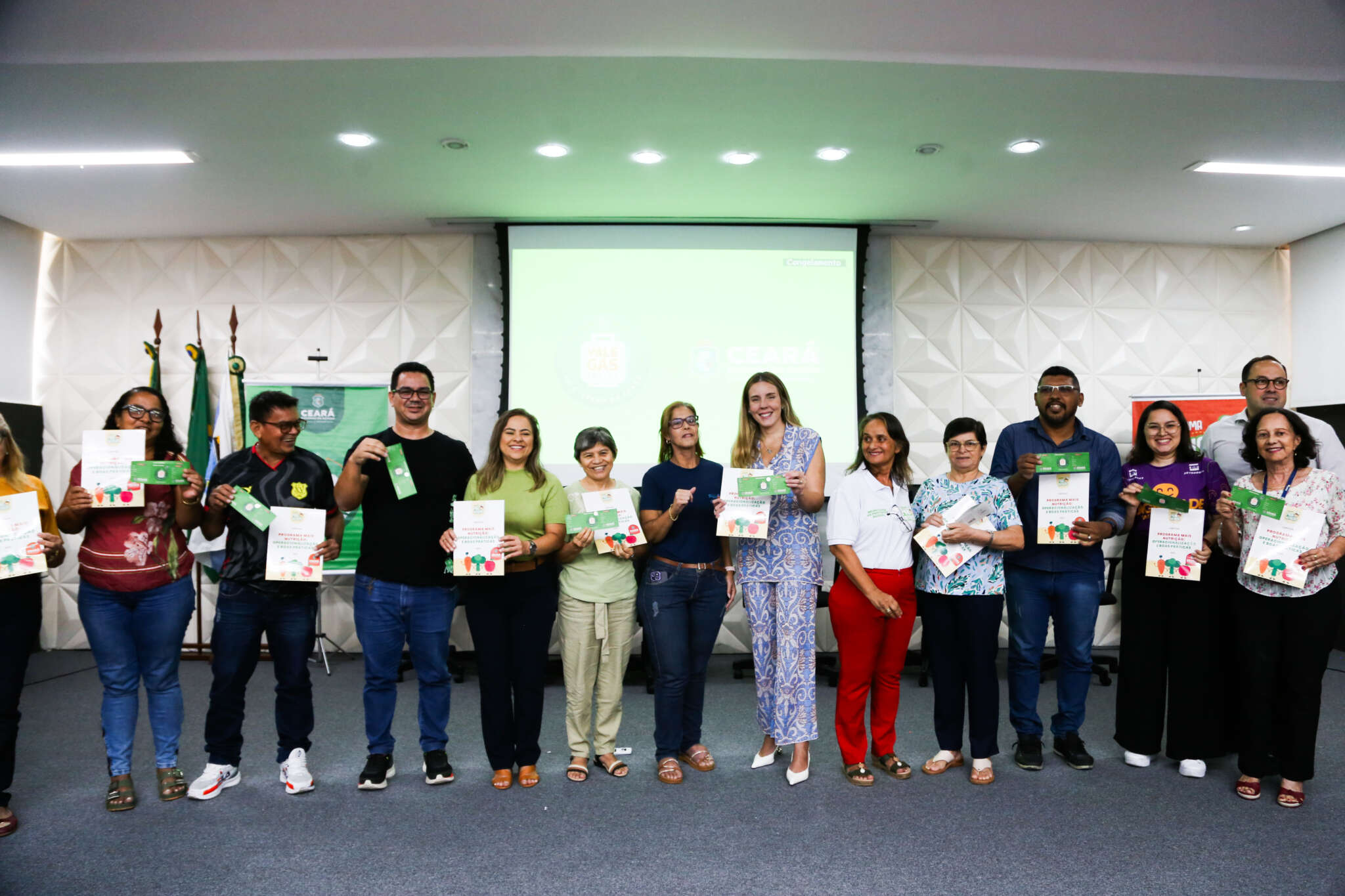 Vale Gás Social é entregue a entidades credenciadas ao Mais Nutrição