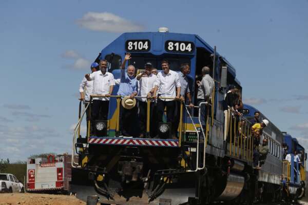 Transnordestina recebe investimento de R$ 1,4 bilhão para avançar construção no Ceará