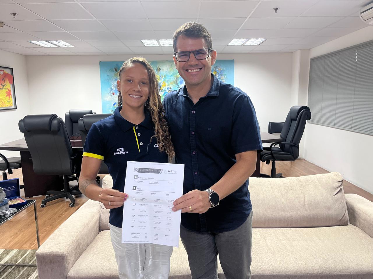 Sesporte concede passagens aéreas internacionais para atleta cearense de Surfe representar o Brasil