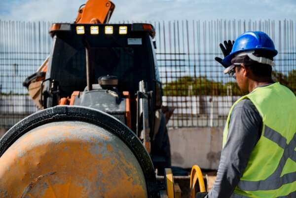 Cagece inicia fase de testes no sistema de esgoto no Porto das Dunas, em Aquiraz