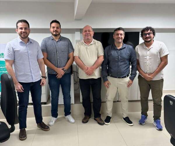 Etice realiza reunião de alinhamento com organização do Sana 2025 para parceria no fornecimento de conectividade