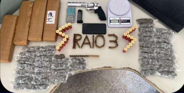 PMCE prende homem com arma, drogas e mais de 150 munições no Vicente Pinzón