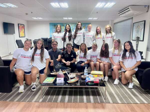 Sesporte recebe time feminino de vôlei da Catawba College (EUA)