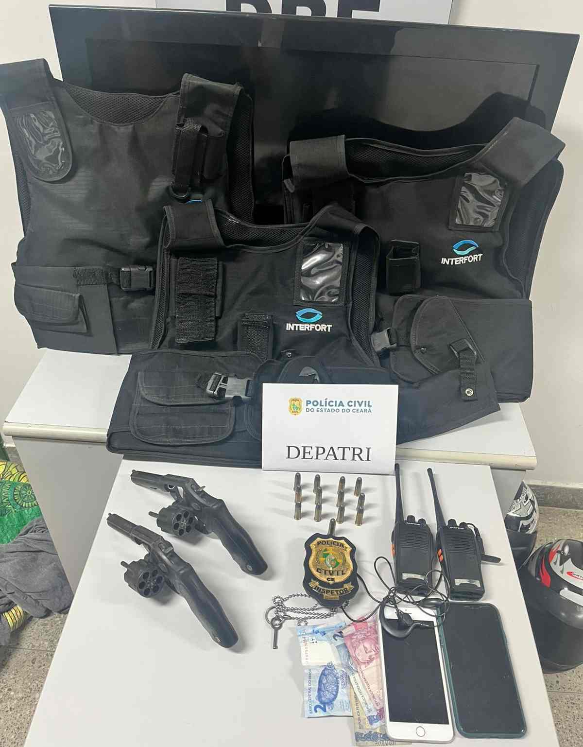 PCCE prende em flagrante suspeito de furtar agência bancária em Fortaleza