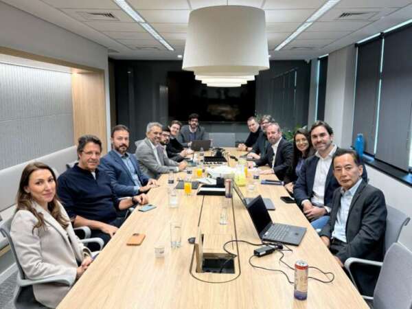 Reunião de acompanhamento do Polo Automotivo do Ceará é realizada em São Paulo