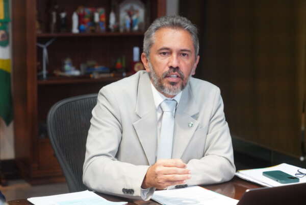 Governo do Ceará anuncia medidas para reduzir o impacto do tarifaço dos EUA