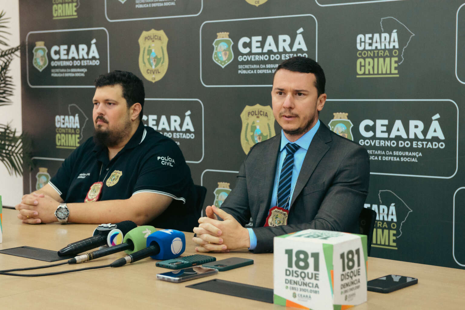 PCCE desarticula esquema de corridas falsas em aplicativo de transporte e prende 15 suspeitos na RMF