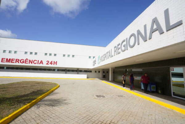 Hospitais Regionais Vale do Jaguaribe e do Sertão Central fortalecem atendimento de urgência e emergência no interior