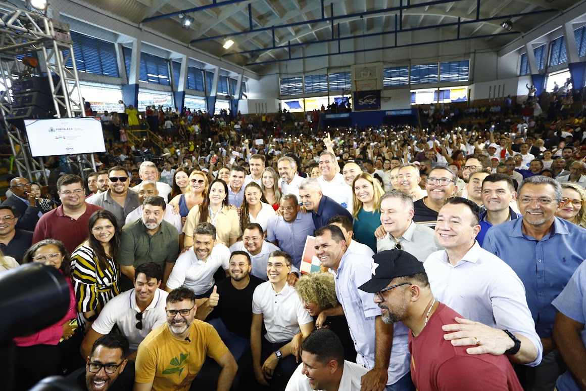 Em Fortaleza, 479 agentes de relações comunitárias e cidadania são empossados