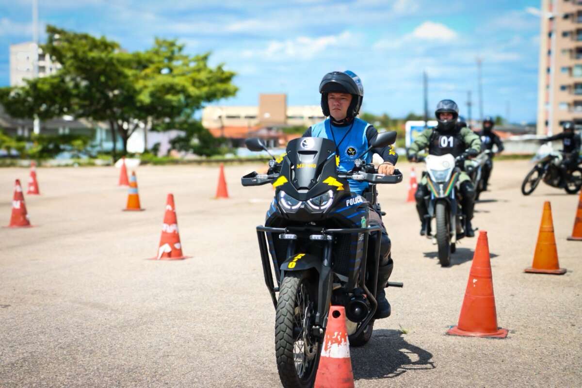 Policiais militares do Ceará e de Rondônia iniciam Curso Especial de Policiamento com Motocicletas da Aesp/CE