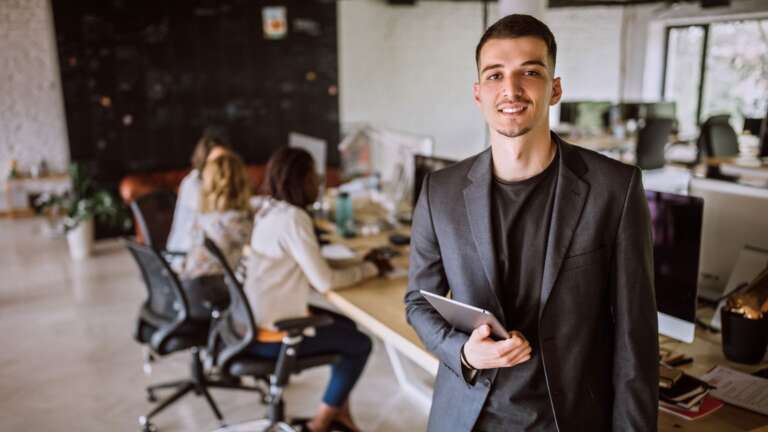 Geração Z puxa a fila: jovens de 16 a 30 anos abrem mais de 6,7 mil empresas no Ceará em 2025